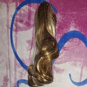 HAIR EXTENSION